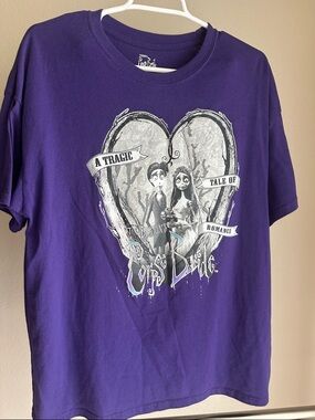 Tim Burton’s The Corpse Bride Purple Graphic Tshirt XL